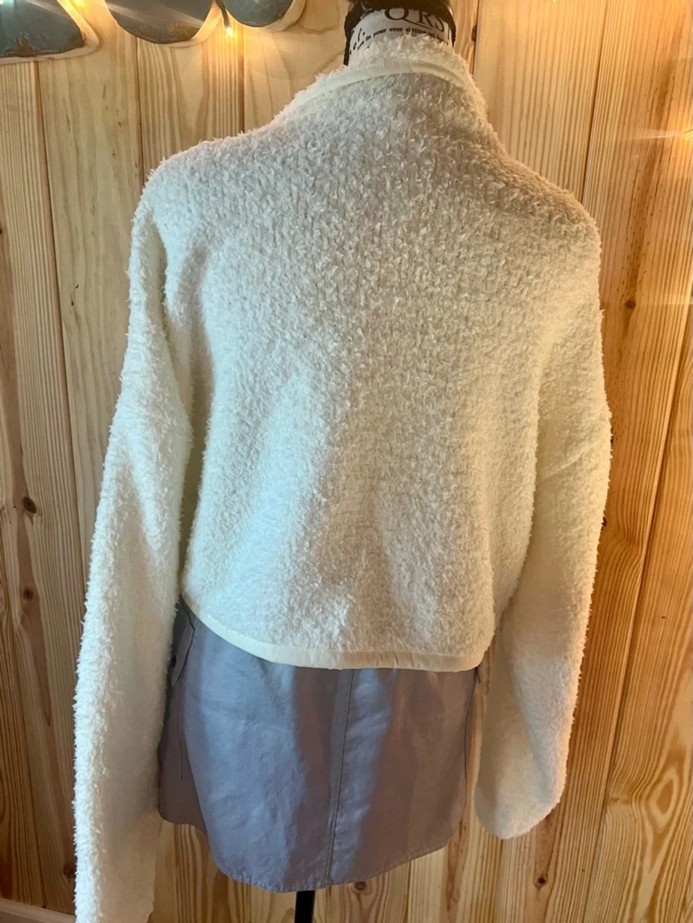 🔆☀️🌸SKIMS Cozy Cropped Half-Zip Pullover in Bone🌸☀️🔆 - Picture 13 of 16